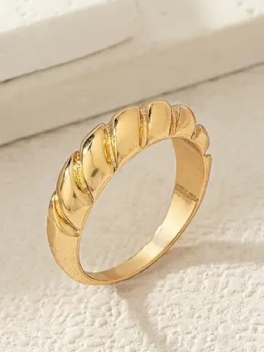 14K Gold Plated Textured Wave Band Ring - Women Jewelry